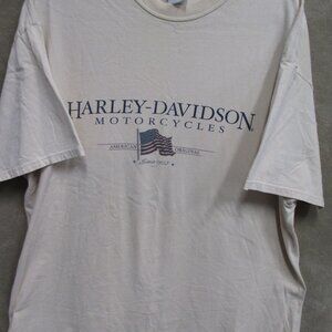 Men's Harley-Davidson short sleeved t shirt 2XL. Hanes Beefy brand